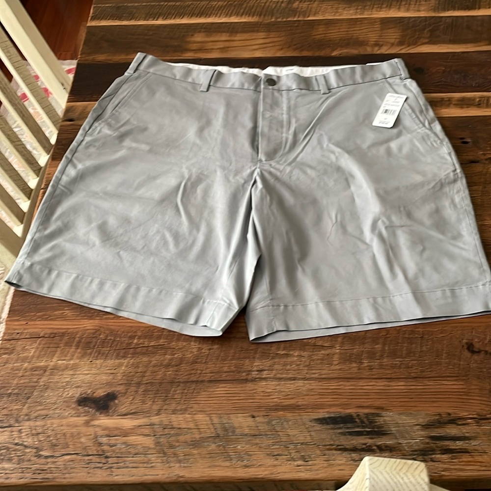 Brooks Brothers Men’s Shorts Size 38 NWT